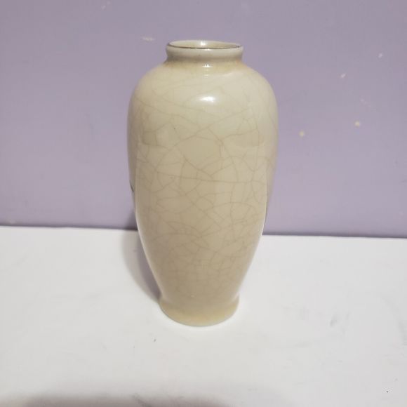 Mini Japan Floral Bud Vase Creme Colored 4" - Picture 3 of 9